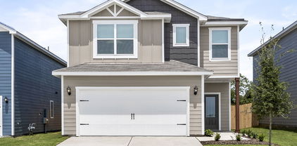 1402 Reiner Dr, Crandall