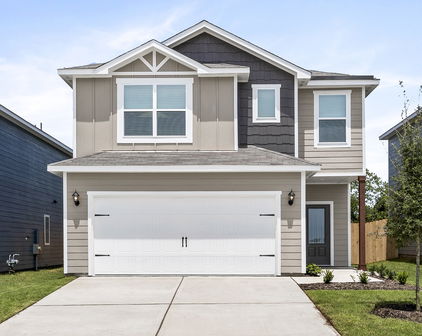 1402 Reiner Dr, Crandall