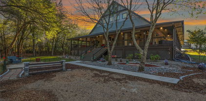 5493 County Road 1128, Farmersville