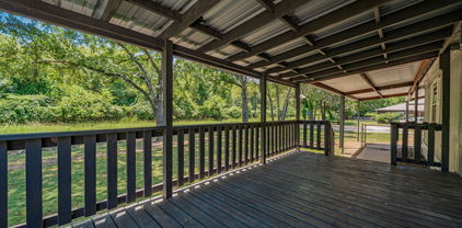 1120 Redoak Dr, West Tawakoni