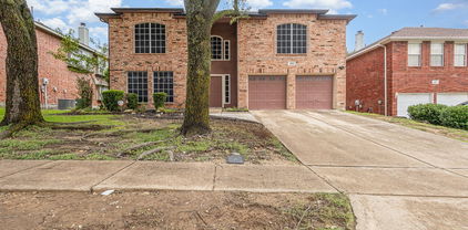 213 Rainsong Dr, Cedar Hill