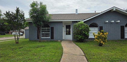 5501 Miami Dr, Rowlett