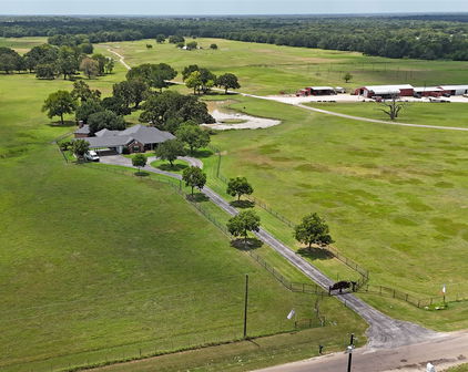 313 Vz County Road 3910, Wills Point