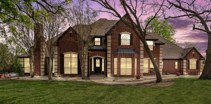 315 Kings Ct, Forney