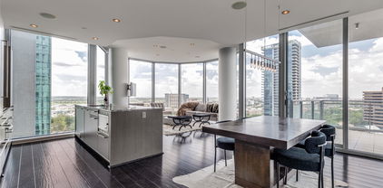 2900 Mckinnon St Unit 1204, Dallas