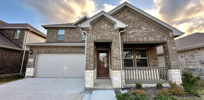 2245 Cliff Springs Dr, Forney