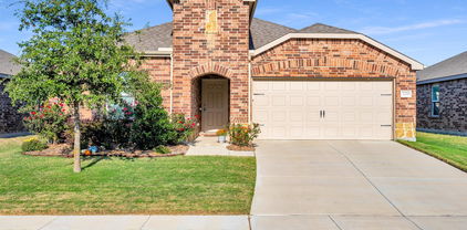 2208 Heaton St, Forney