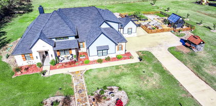 670 Fm 3227, Canton
