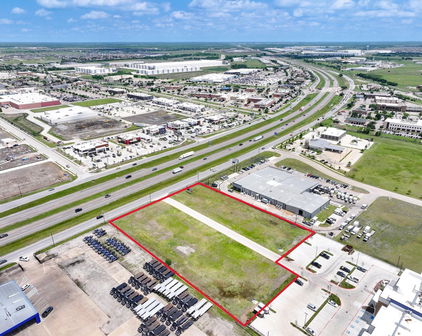 503 E Us Highway 80, Forney