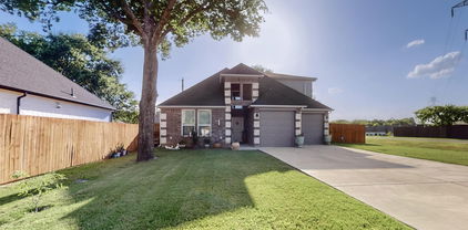 1901 Ave E, Grand Prairie