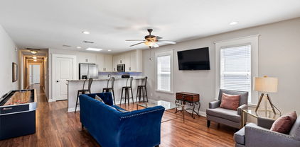 816 N Beckley, Dallas