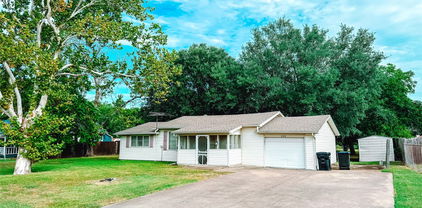 204 W Trunk St, Crandall