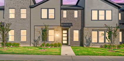 4321 Centerton Mews, Rowlett