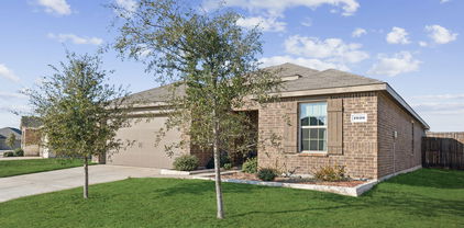 1620 Croghan Rd, Forney