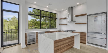 610 N Oak Cliff Blvd Unit 301, Dallas