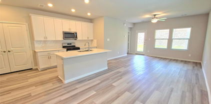 2234 Cliff Springs Dr, Forney