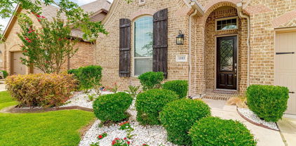 1103 Somerset Cir, Forney