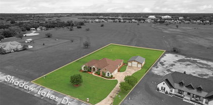 1310 Shadow Lakes Dr, Wills Point