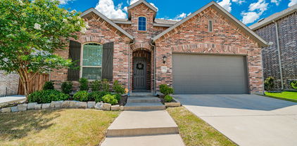 2142 Mossbrook Dr, Royse City