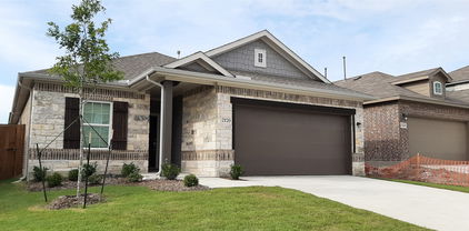 2120 Callahan Dr, Forney