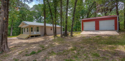 2841 Honey Bee Ln, Wills Point