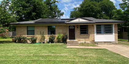 313 Wall St, Terrell