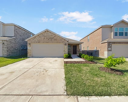 1528 Vega Dr, Forney