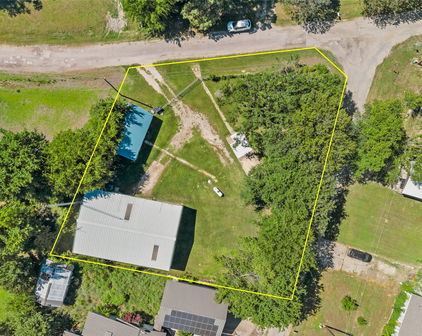 3247 Sandyhook Bnd, Wills Point