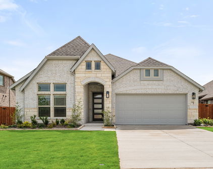 3348 Blazing Star Dr, Crandall