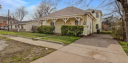 904 S Jackson St, Kaufman
