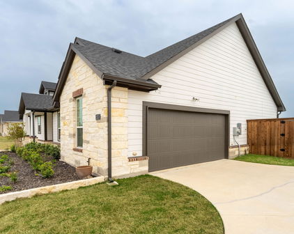 2315 Willow Wood Trl, Oak Ridge