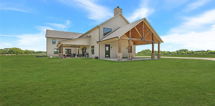3106 County Road 2526, Quinlan