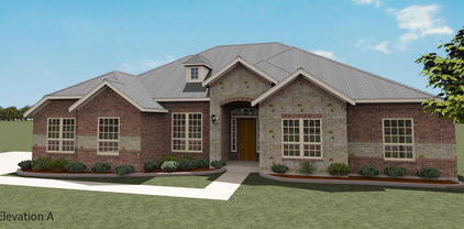 8335 Forest Glade, Greenville