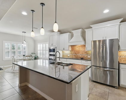 108 Zion Ln, Forney