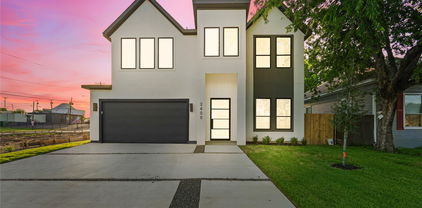 2405 Peabody Ave, Dallas