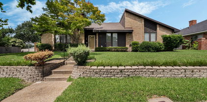 13103 Halwin Cir, Dallas