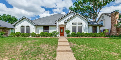 10220 Shadow Way, Dallas