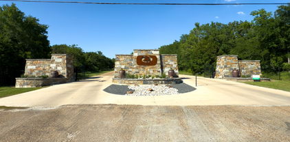 100 Lakeview Trl, Mabank