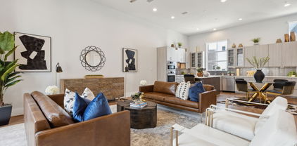 381 E Greenbriar Ln Unit 705, Dallas