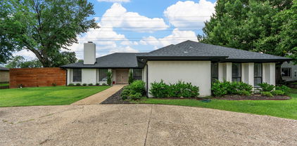 12211 Quincy Ln, Dallas