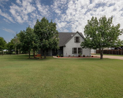 9114 County Road 4116, Kaufman