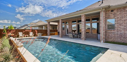 1715 Holly Oak Way, Fate