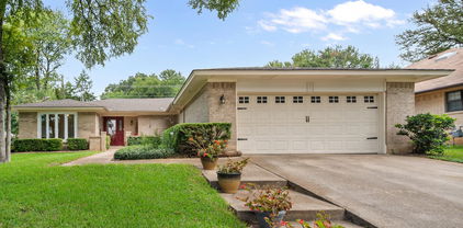 1113 Rusdell Dr, Irving