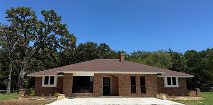 6373 Fm 2101, Quinlan