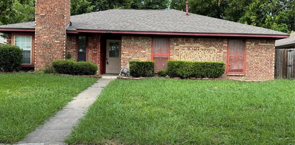1324 Virgie Joe Dr, Mesquite