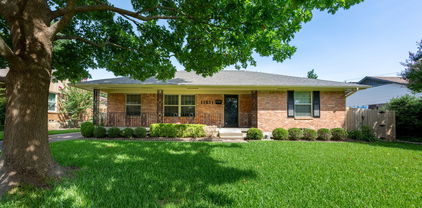 11031 Dunaway Dr, Dallas