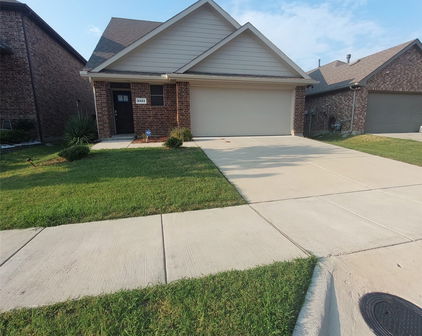2334 Neff Ln, Forney