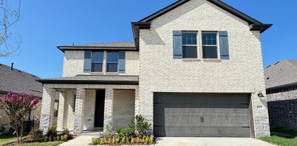1717 Coachman Dr, Forney