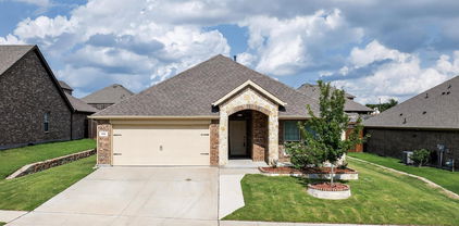 222 Red Oak Dr, Fate