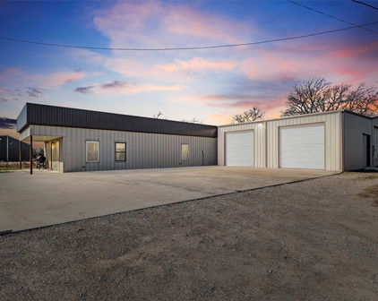 22389 I-20, Wills Point